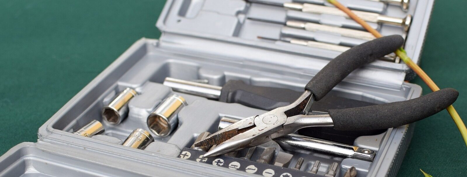 ALL TOOLS AT UNDER ONE ROOF 